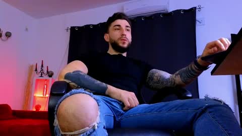 MightyAaron online show from May 1, 2026, 2:49 am