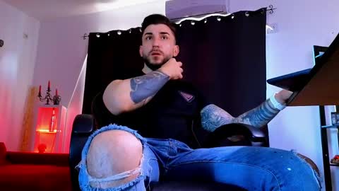 MightyAaron online show from May 12, 2026, 4:09 am