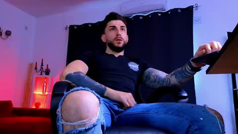 MightyAaron online show from May 14, 2026, 3:57 am