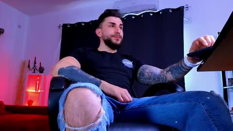 MightyAaron online show from June 1, 2026, 4:31 pm