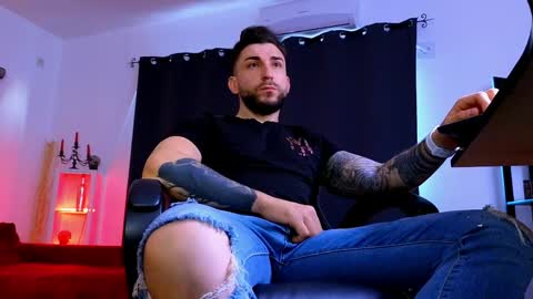 MightyAaron online show from June 5, 2026, 3:35 am