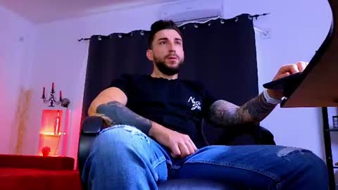 MightyAaron online show from July 13, 2026, 3:31 am