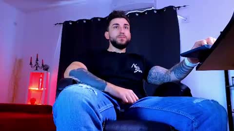 MightyAaron online show from July 14, 2026, 6:07 am