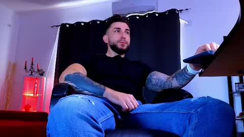MightyAaron online show from July 17, 2026, 5:25 am