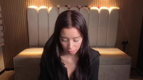 Snapshot of miiaa_evans1 chatting on April 18, 2026, 8:09 pm miiaa_evans1 online show from April 18, 2026, 8:09 pm
