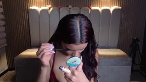 Snapshot of miiaa_evans1 chatting on July 7, 2026, 1:59 pm miiaa_evans1 online show from July 7, 2026, 1:59 pm