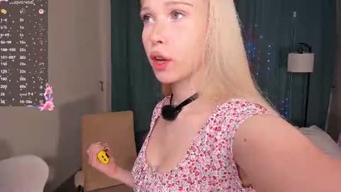Angel girl online show from July 5, 2026, 7:21 pm