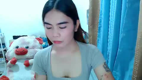 Mikhayla online show from July 22, 2026, 3:31 am