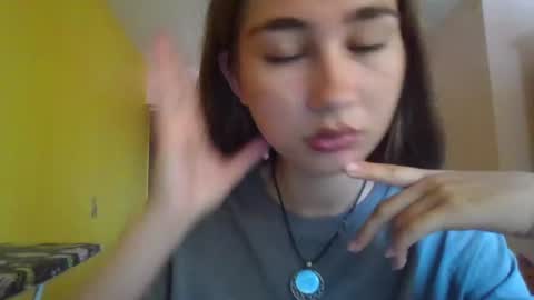 mila_sweettempt online show from July 25, 2026, 5:05 am