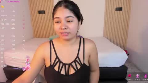 milaheat1 online show from July 21, 2026, 7:05 pm