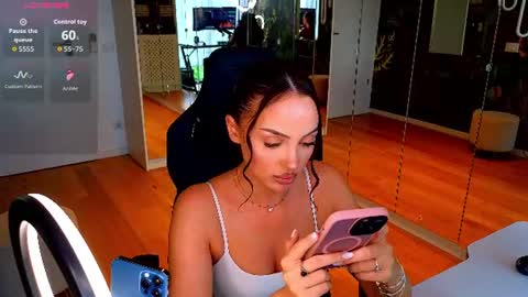Miley Sin online show from July 10, 2026, 1:03 pm