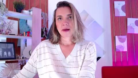 Sara  online show from July 28, 2026, 3:21 pm