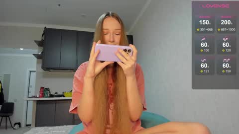 MilkaLiza online show from May 29, 2026, 8:51 pm