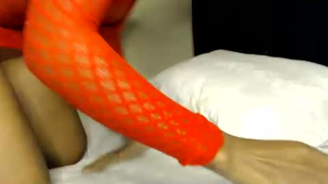 milla_armani online show from July 15, 2026, 1:05 pm