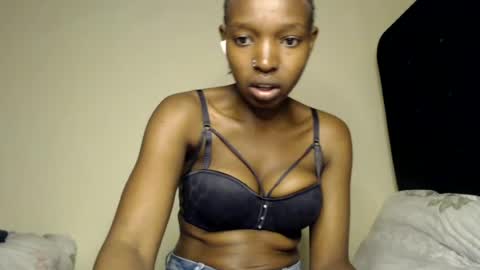 milla_armani online show from July 22, 2026, 12:30 pm