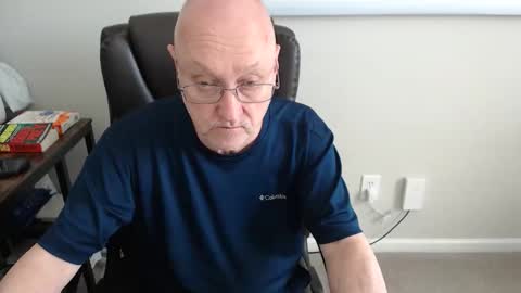 millenium0129 online show from May 5, 2026, 3:09 pm