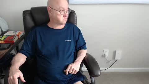 millenium0129 online show from May 7, 2026, 3:28 pm