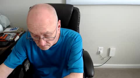 millenium0129 online show from June 11, 2026, 2:37 pm