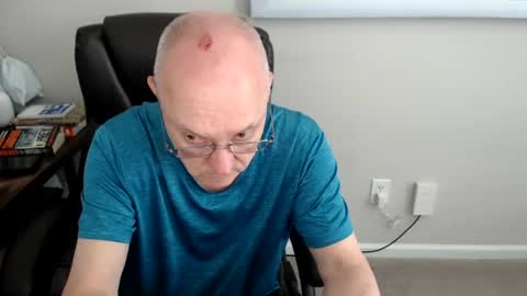 millenium0129 online show from June 12, 2026, 3:33 pm