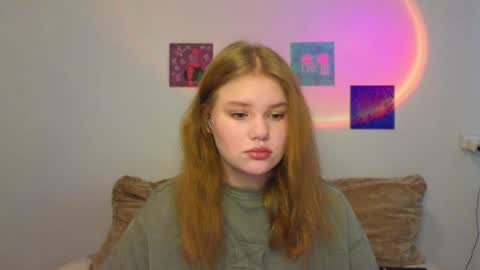 hi Im Mina  online show from May 6, 2026, 2:08 am