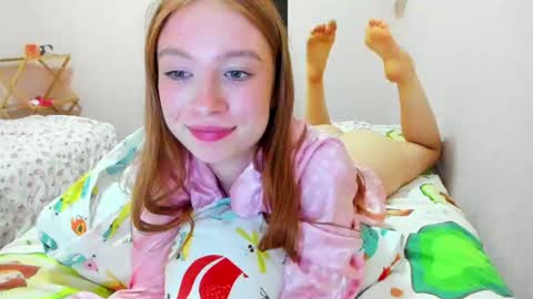 Snapshot of minidiva_ chatting on July 7, 2026, 8:46 pm Amelia online show from July 7, 2026, 8:46 pm