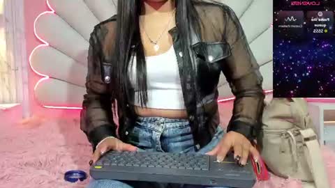 miss__star_ online show from July 4, 2026, 2:12 pm