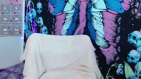 Ahri James online show from July 15, 2026, 10:15 pm