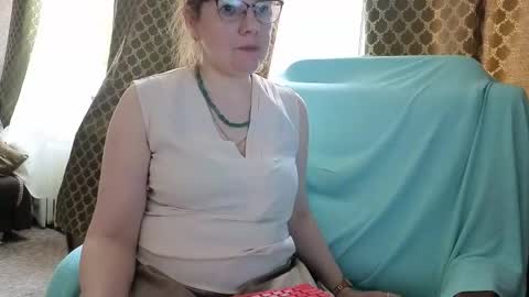 miss sandrax online show from May 26, 2026, 4:14 pm
