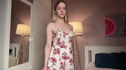 Emily online show from July 30, 2026, 11:48 pm