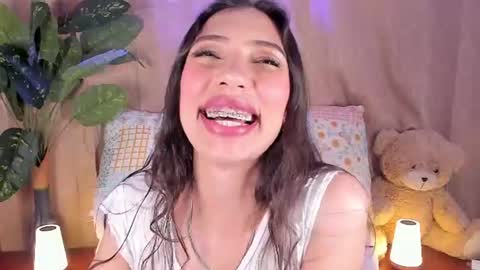 Miss Veronica online show from July 13, 2026, 1:47 pm
