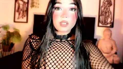 miss_zz online show from July 13, 2026, 5:05 pm