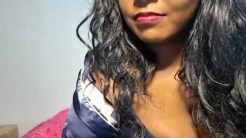 misscleopatravii online show from August 3, 2026, 8:01 pm