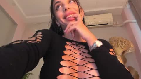 Sienna online show from June 29, 2026, 10:15 am