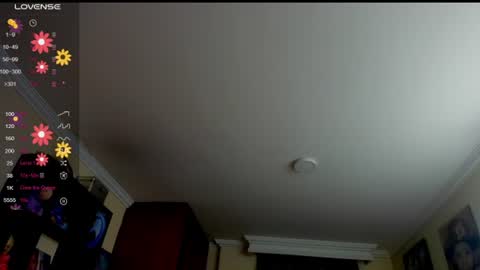 missvalery1 online show from June 13, 2026, 1:09 pm