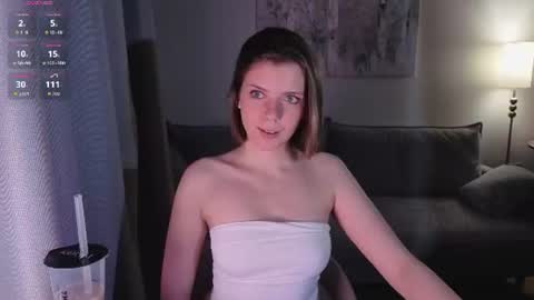 Polly online show from August 4, 2026, 7:16 pm