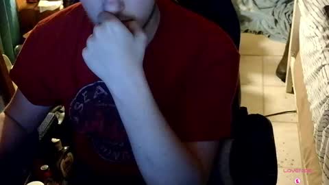 MisterRileyD online show from May 3, 2026, 4:51 am