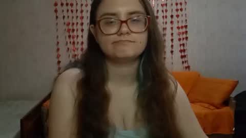 Milana online show from July 7, 2026, 4:11 pm