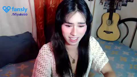Miyakabebe online show from June 12, 2026, 11:35 pm