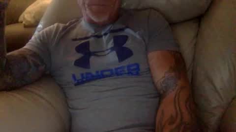 Snapshot of mjg175 chatting on June 2, 2026, 4:53 pm SexyRed online show from June 2, 2026, 4:53 pm