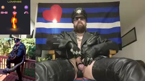 SMOKINsnakeEYEZ online show from July 24, 2026, 11:25 pm
