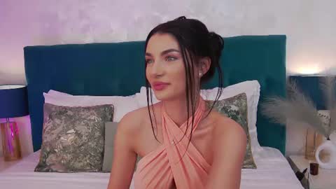 Jessie online show from July 5, 2026, 4:19 am