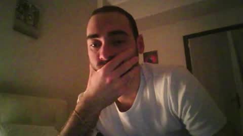 mollo20 online show from February 15, 2026, 9:00 pm