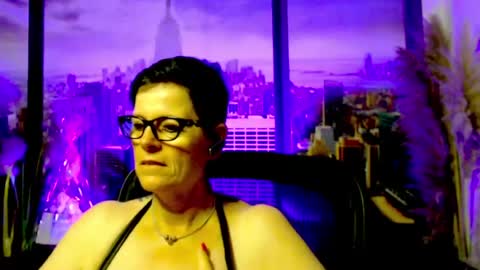 MollySun Nina Randmann online show from August 4, 2026, 2:41 pm