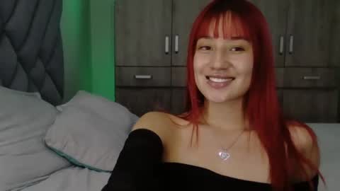 mollywalter online show from July 11, 2026, 7:33 am