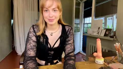 Oksana online show from June 26, 2026, 4:55 pm