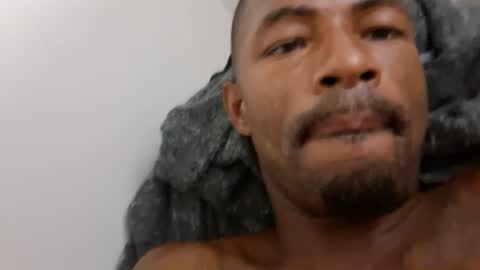 moneygettindee200 online show from July 27, 2026, 1:29 pm