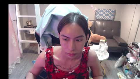 ELYSE A SIMPLE GIRL online show from May 28, 2026, 9:28 am