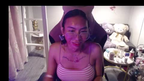 ELYSE A SIMPLE GIRL online show from July 2, 2026, 4:35 pm