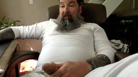 mountainman69696 online show from May 3, 2026, 2:45 pm