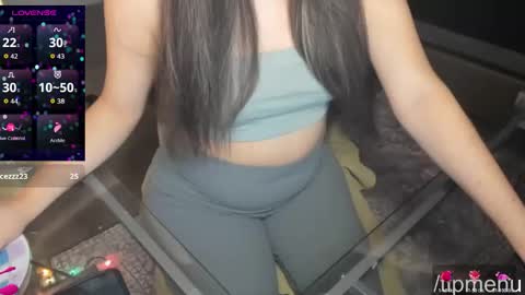 moxieXfoxie online show from June 11, 2026, 10:02 am